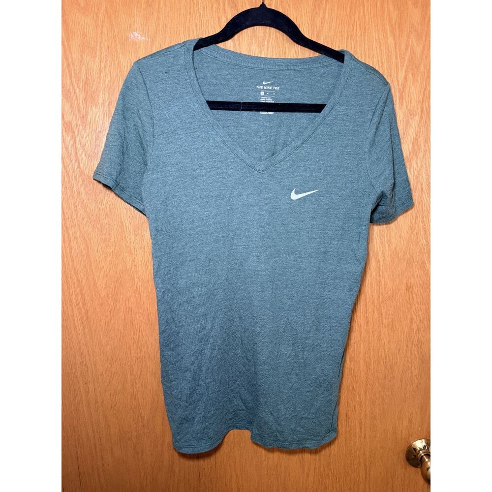 Nike Women's Athletic Cut V-Neck Tee Heather Green Swoosh Size M